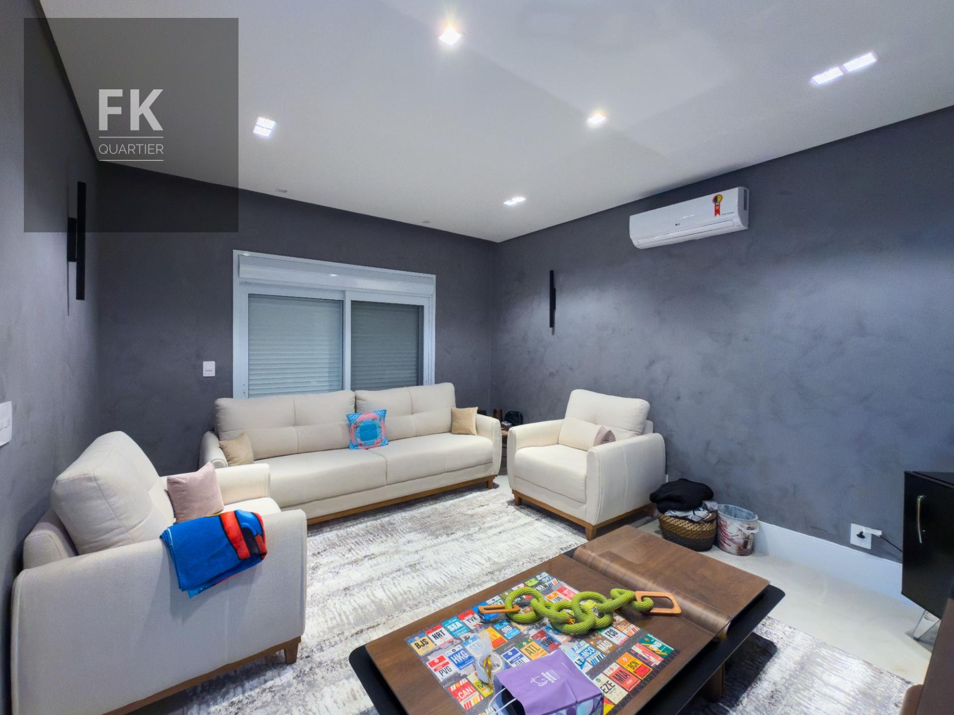 Casa à venda com 4 quartos, 4 suítes, 4 vagas e 373m² no Alphaville, Santana de Parnaíba (SP) — foto 25 de 28