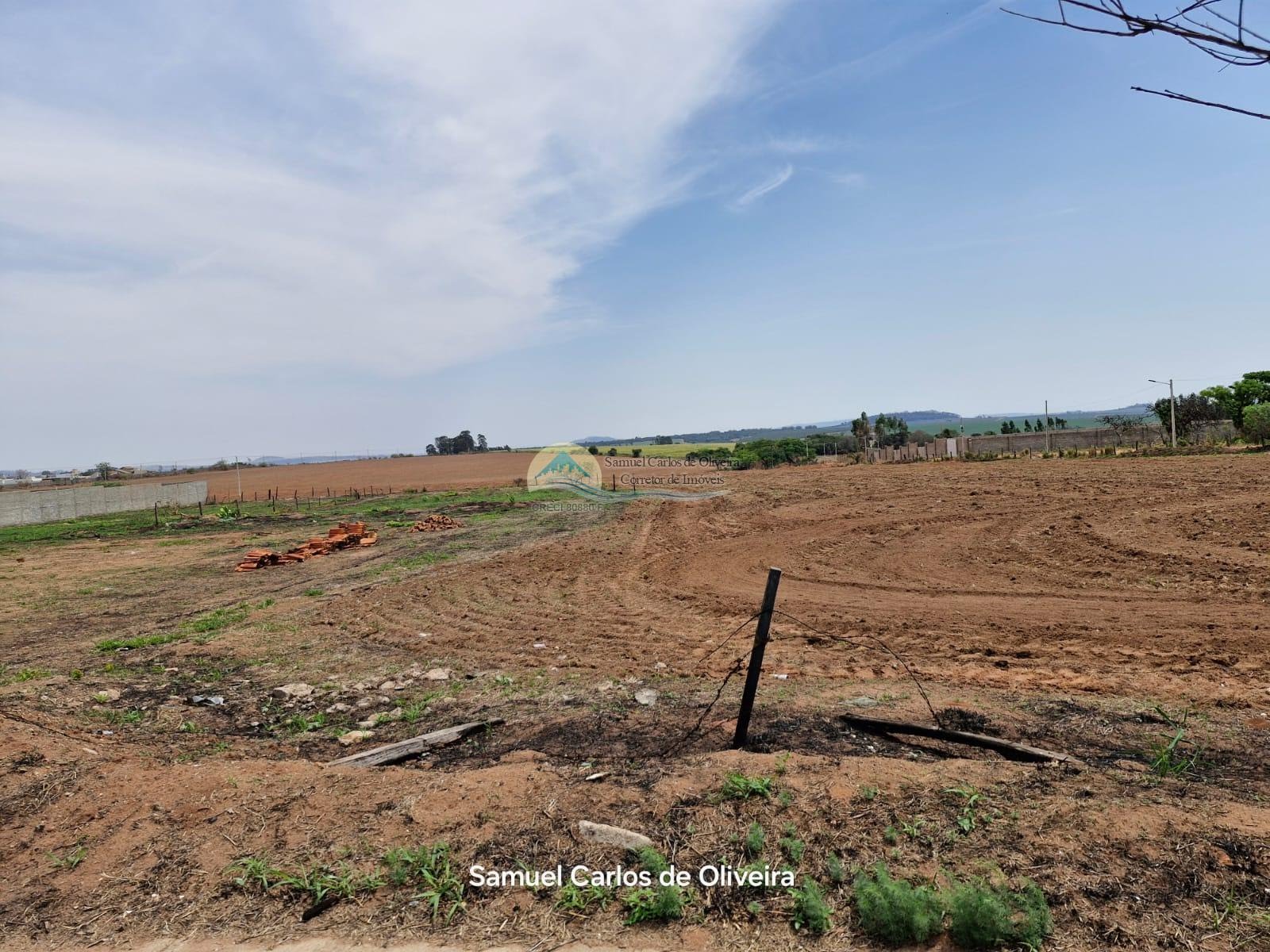 Terreno à Venda em Casa Branca 