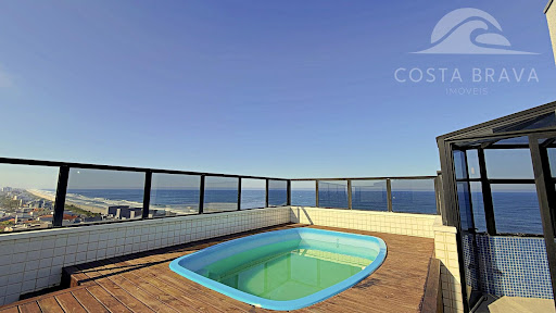 Cobertura Duplex Mobiliada, Decorada, Frente Mar, 161m²
