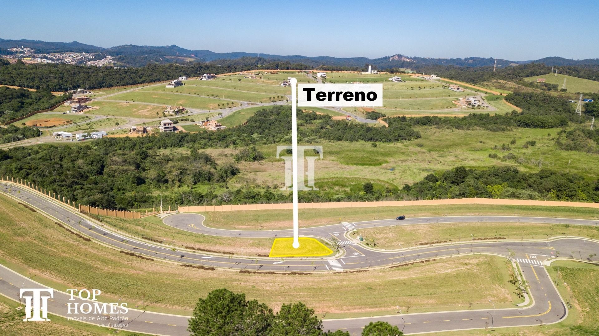 Terreno de esquina à venda no condomínio Alphaville Jundiaí II