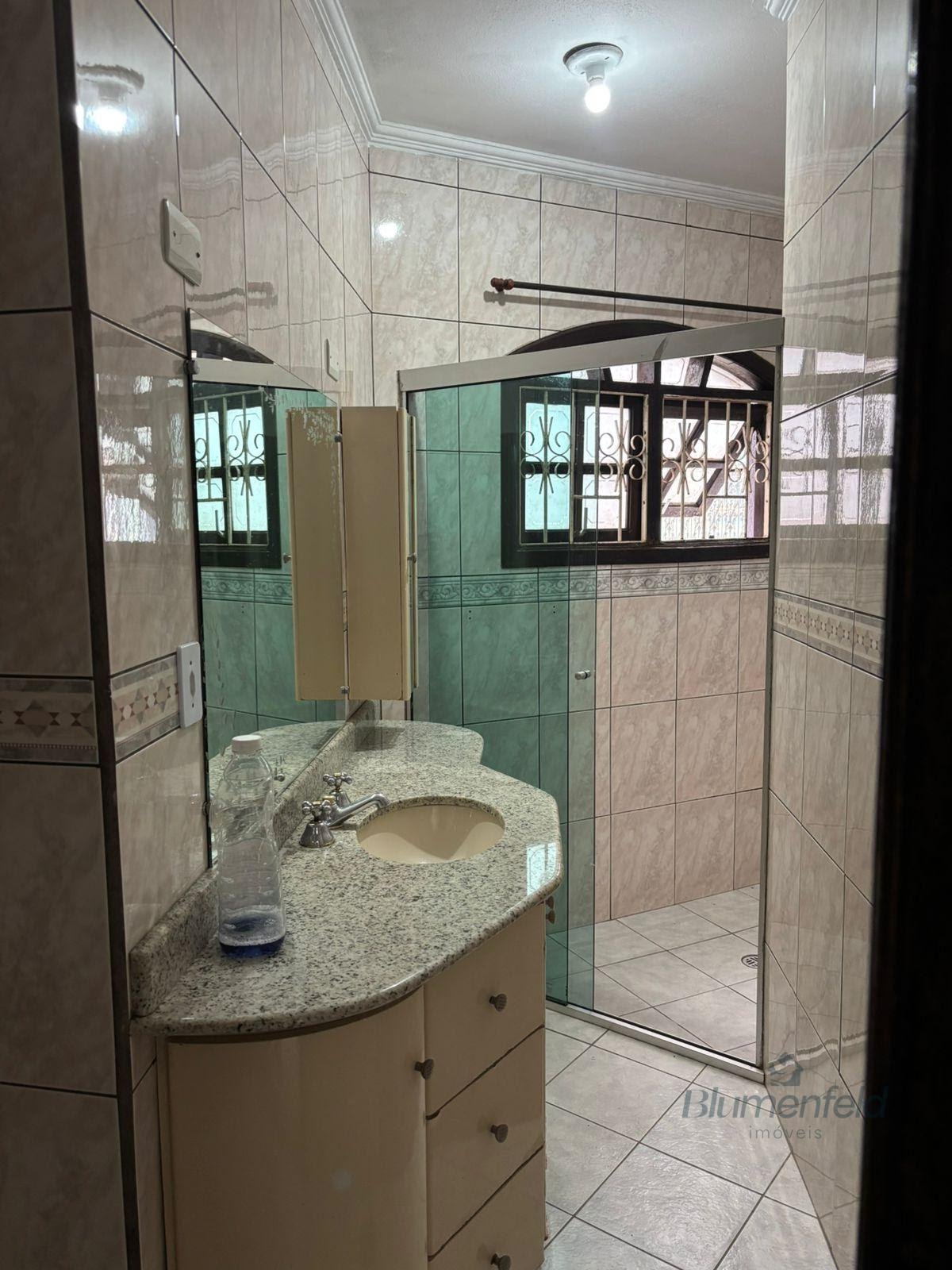 Casa para alugar com 3 quartos, 1 suíte, 3 vagas e 200m² no Jardim Rincão, Arujá (SP) — foto 12 de 15