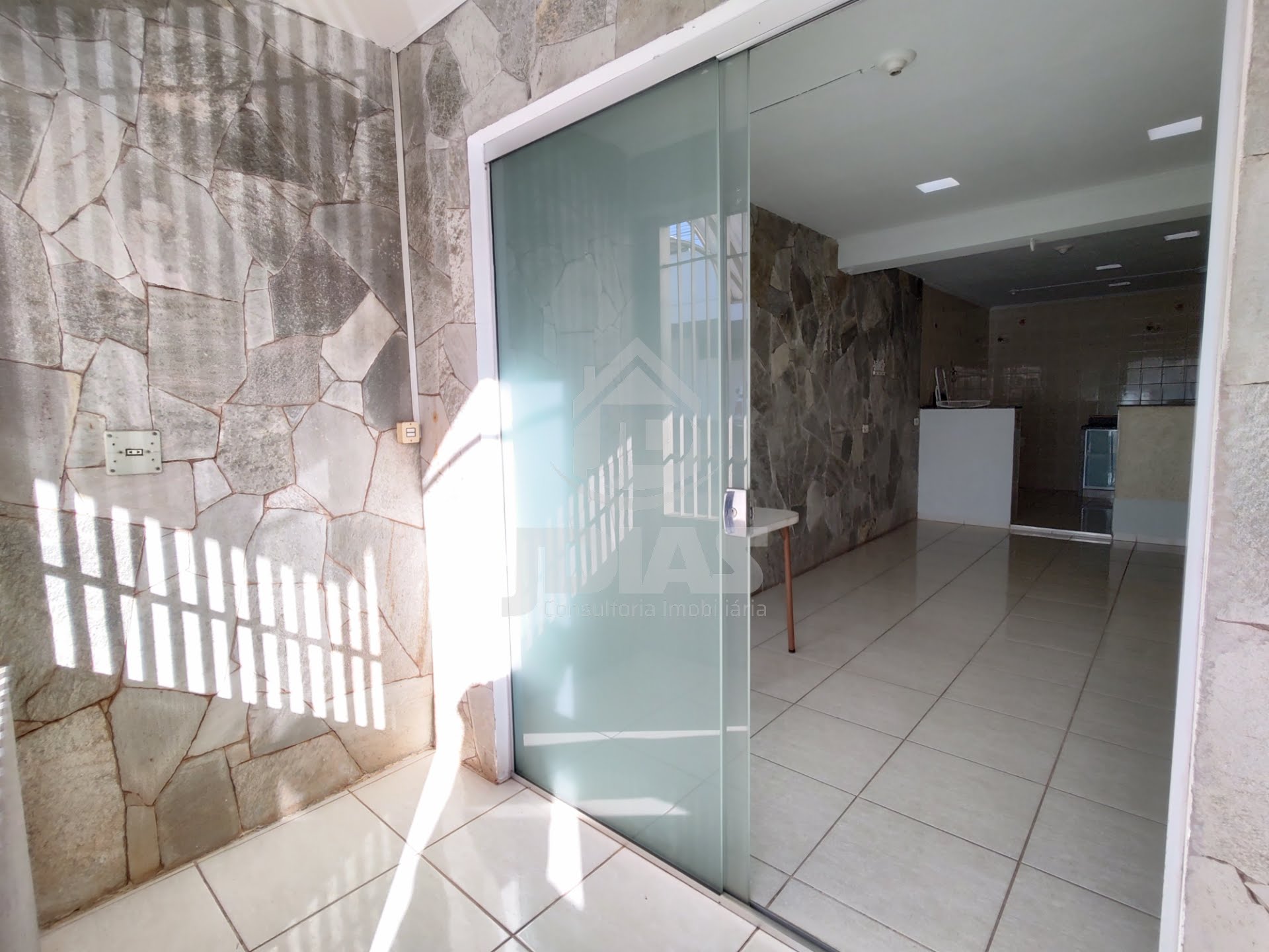 Casa, 4 quartos, 275 m² - Foto 2