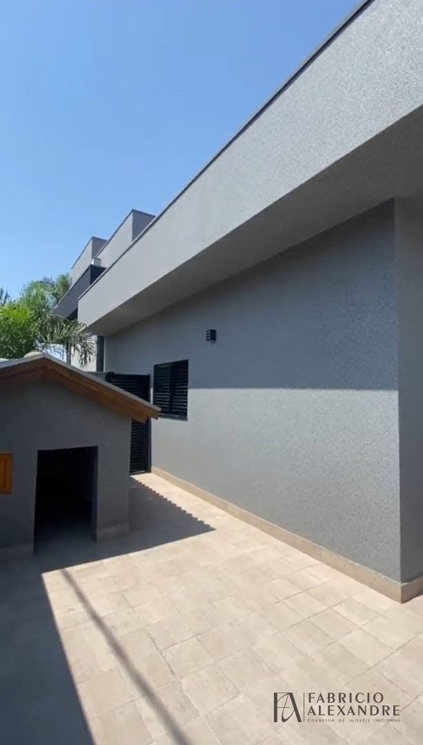 Casa à venda com 3 quartos, 5 banheiros, 4 vagas e 260m² no Gaivota II, São José do Rio Preto — foto principal