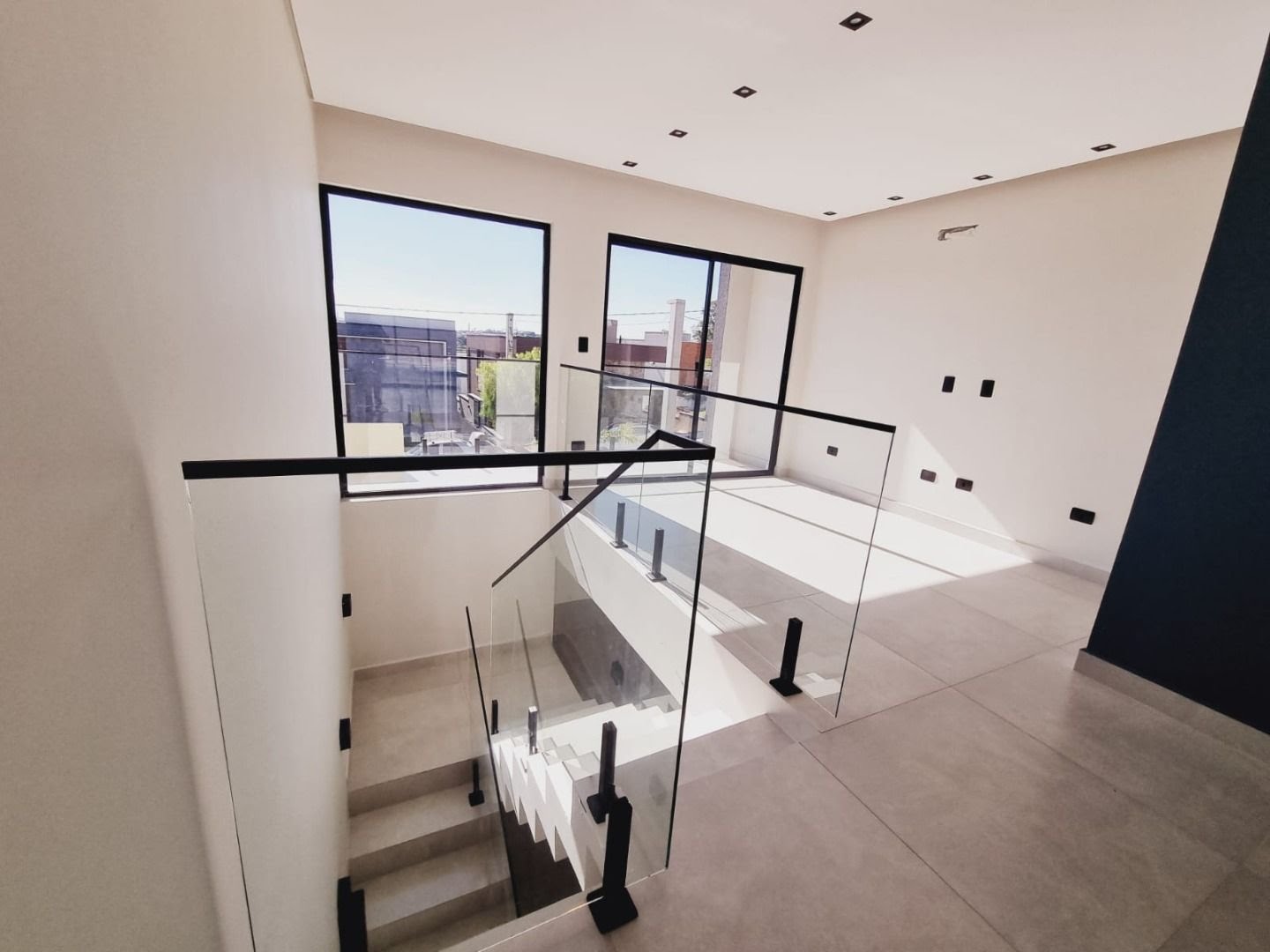 Casa à venda com 3 quartos, 3 suítes, 4 vagas e 203m² no Condomínio Cyrela Landscape, Votorantim (SP) — foto 3 de 23