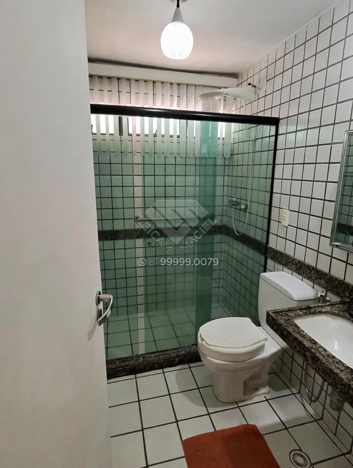 Compre Apartamento 3 quartos à venda em Boa Viagem, Recife, pertinho da praia. 145m², varanda, lazer completo e 2 vagas. Agende sua visita com Leicam Maciel!