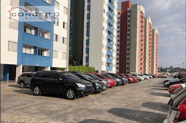 Apartamento em Jardim Santa Teresinha  -  São Paulo