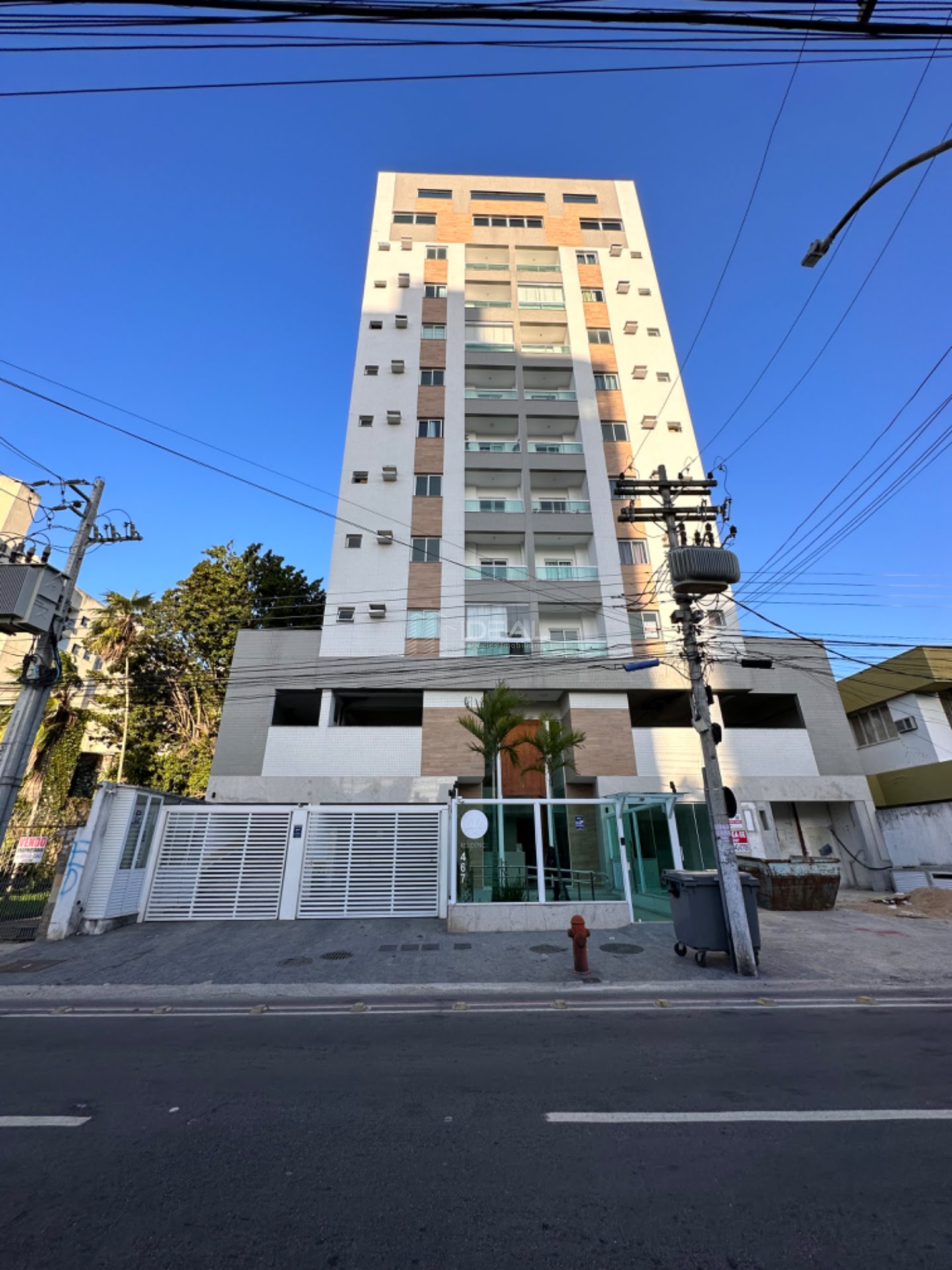 Life Residence