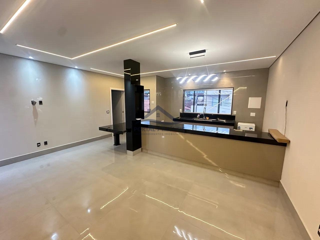 Casa à venda com 4 quartos, 1 suíte, 2 vagas e 210m² no Jardim Arizona, Sete Lagoas (MG) — foto 5 de 20