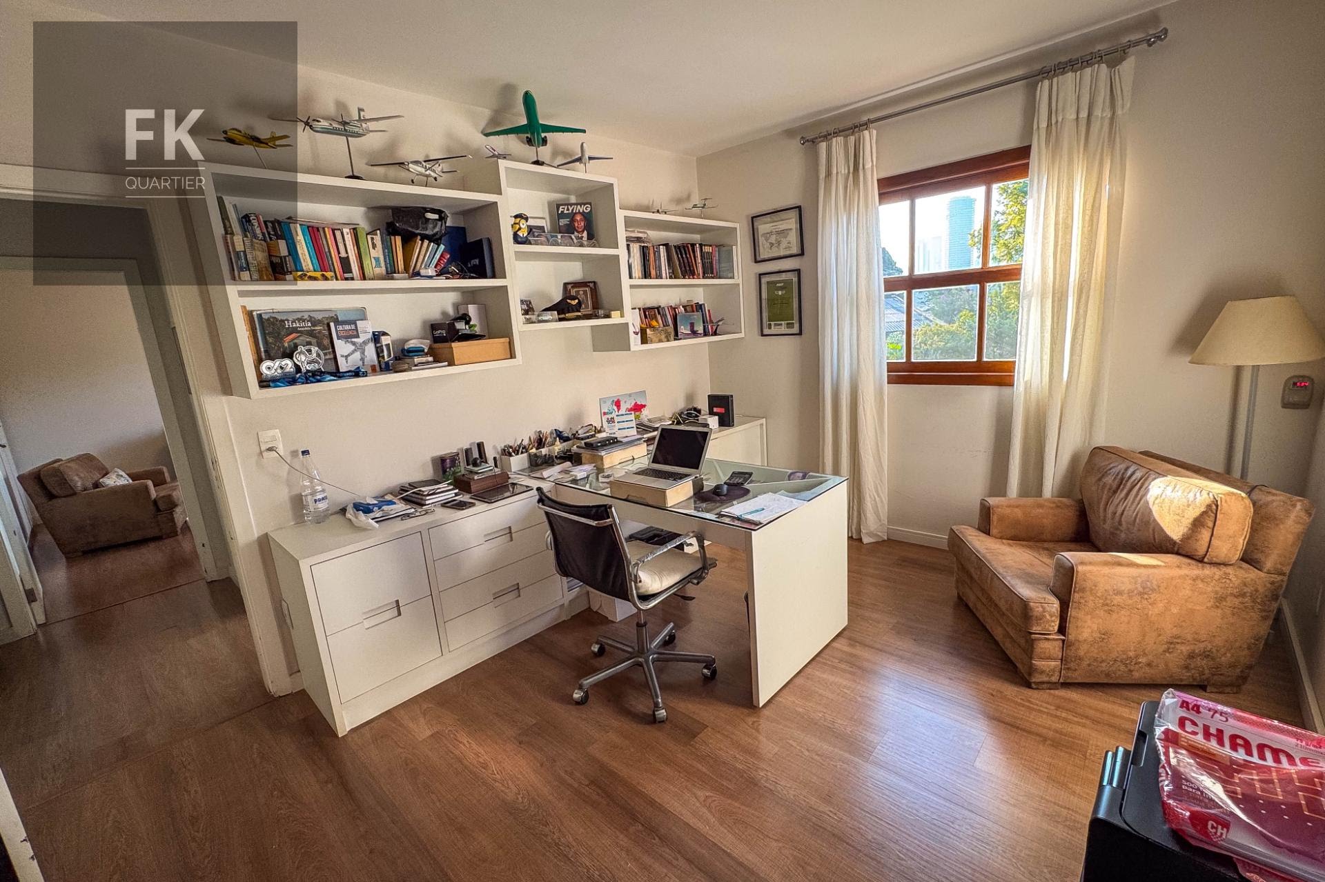 Casa à venda com 4 quartos, 2 suítes, 6 vagas e 400m² no Alphaville Residencial Dois, Barueri (SP) — foto 19 de 30