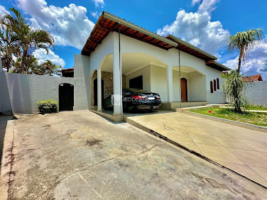 Casa em Nossa Senhora de Fátima  -  Catalão