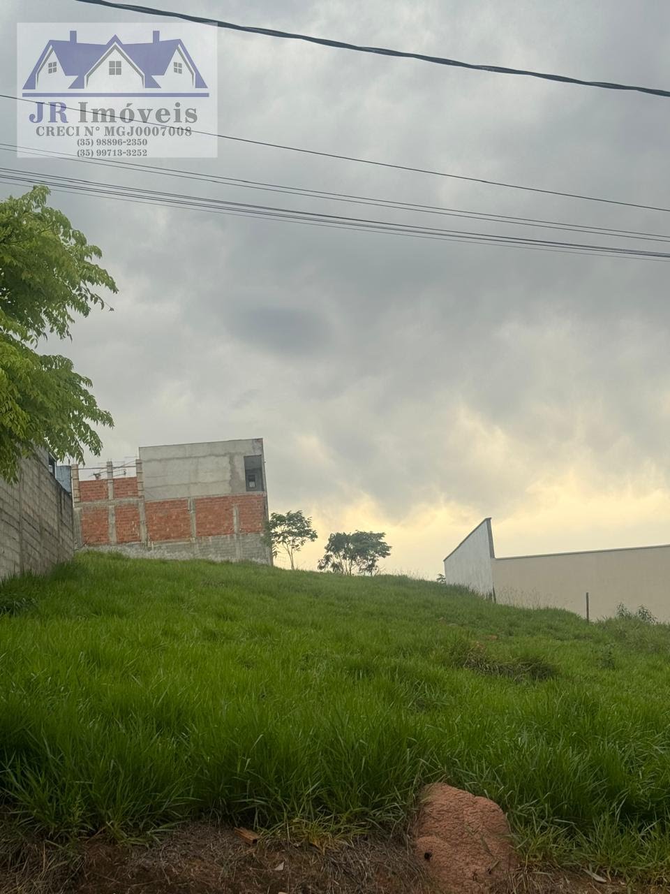 Terreno à venda com 292m² de terreno no Bairro Lage, Piranguinho (MG) — foto 2 de 6