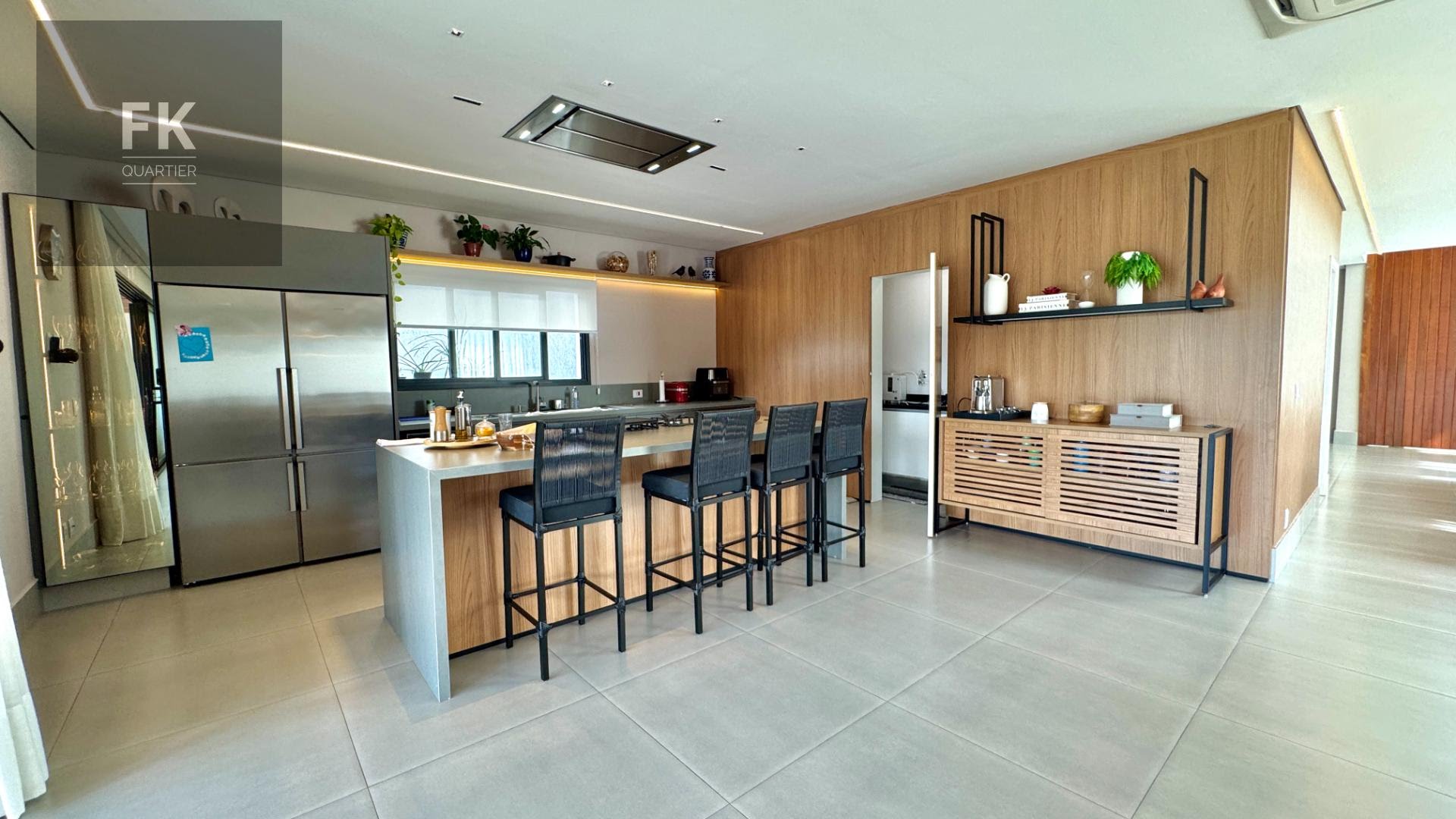 Casa à venda com 4 quartos, 4 suítes, 6 vagas e 574m² no Cidade Tamboré, Santana de Parnaíba (SP) — foto 5 de 26