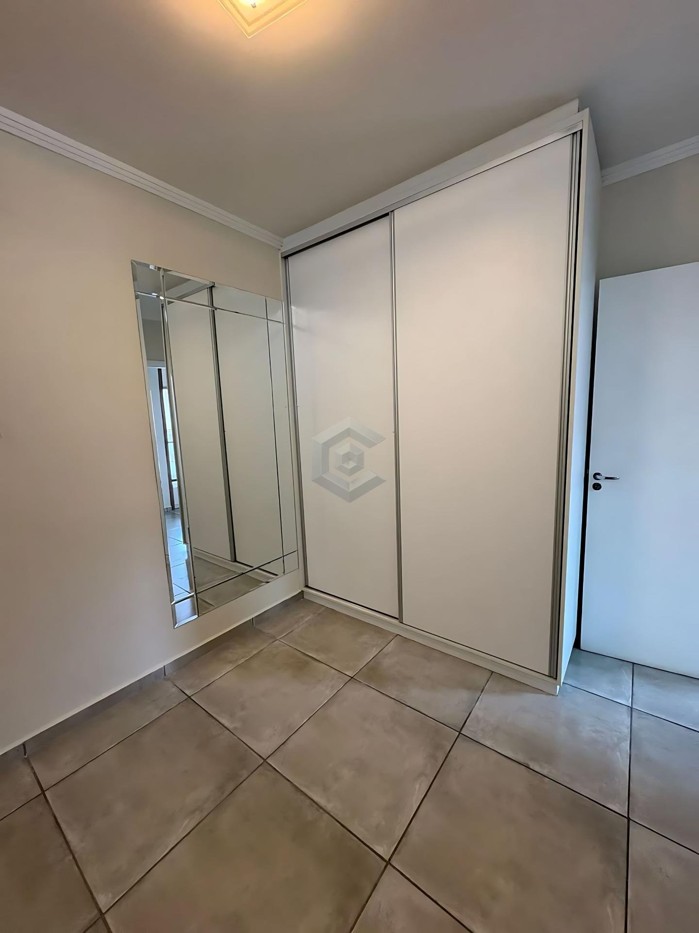 Apartamento à venda com 2 quartos, 1 banheiro, 1 vaga e 50m² no Jardim Sao Carlos, Sorocaba (SP) — foto 16 de 17