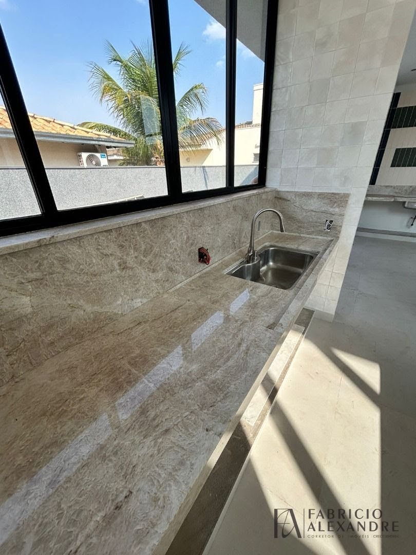 Casa à venda com 3 quartos, 3 suítes, 4 vagas e 240m² no Gaivota I, São José do Rio Preto (SP) — foto 10 de 10