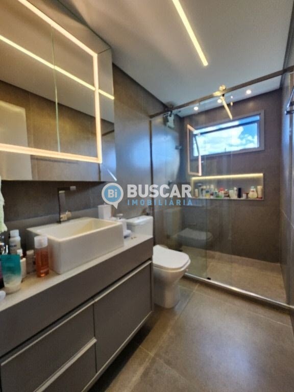 Casa à venda com 4 quartos, 4 suítes, 4 vagas e 358m² no Sim, Feira de Santana (BA) — foto 19 de 23