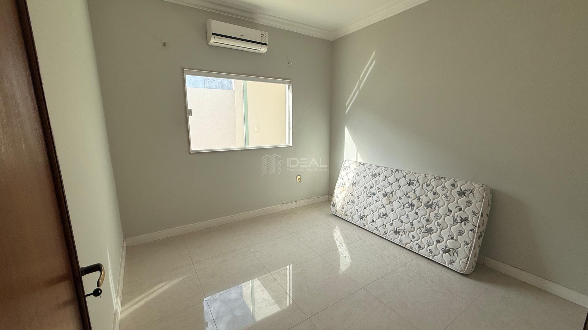 Casa à venda com 3 quartos, 1 suíte, 5 vagas e 235m² no Alphaville, Campos dos Goytacazes (RJ) — foto 16 de 30