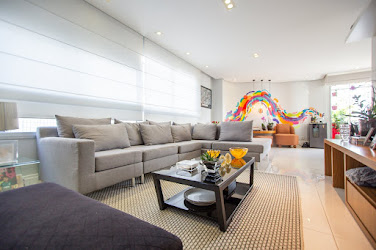 Duplex para venda em Higienópolis com 3 quartos, sendo 3 suítes, 170m²