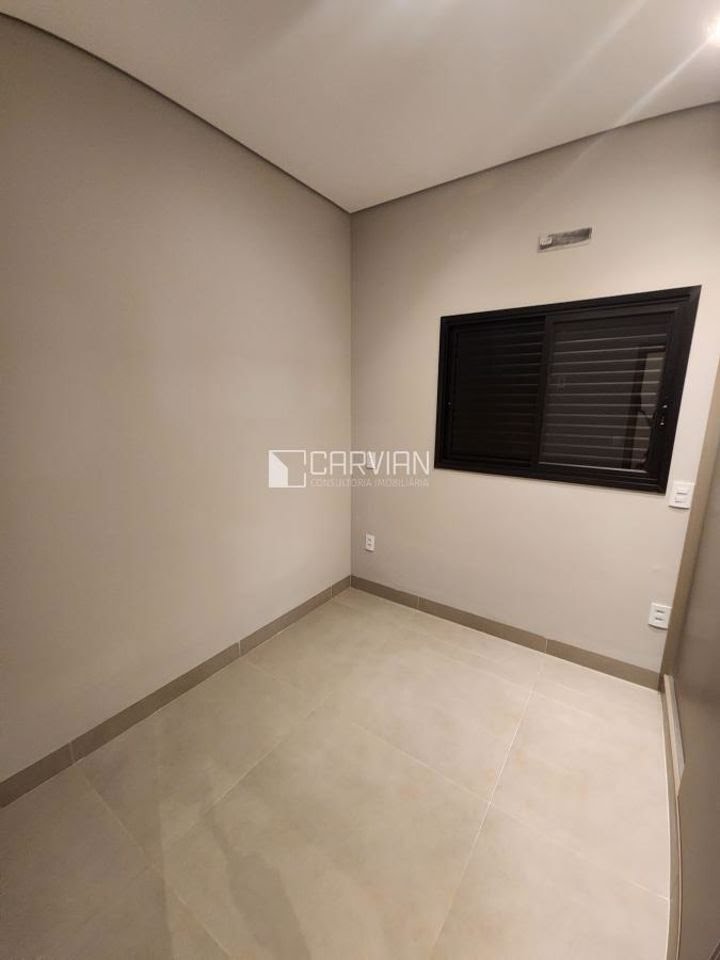 Casa à venda com 3 quartos, 3 suítes, 4 vagas e 156m² no Real Sul, Ribeirão Preto (SP) — foto 8 de 25