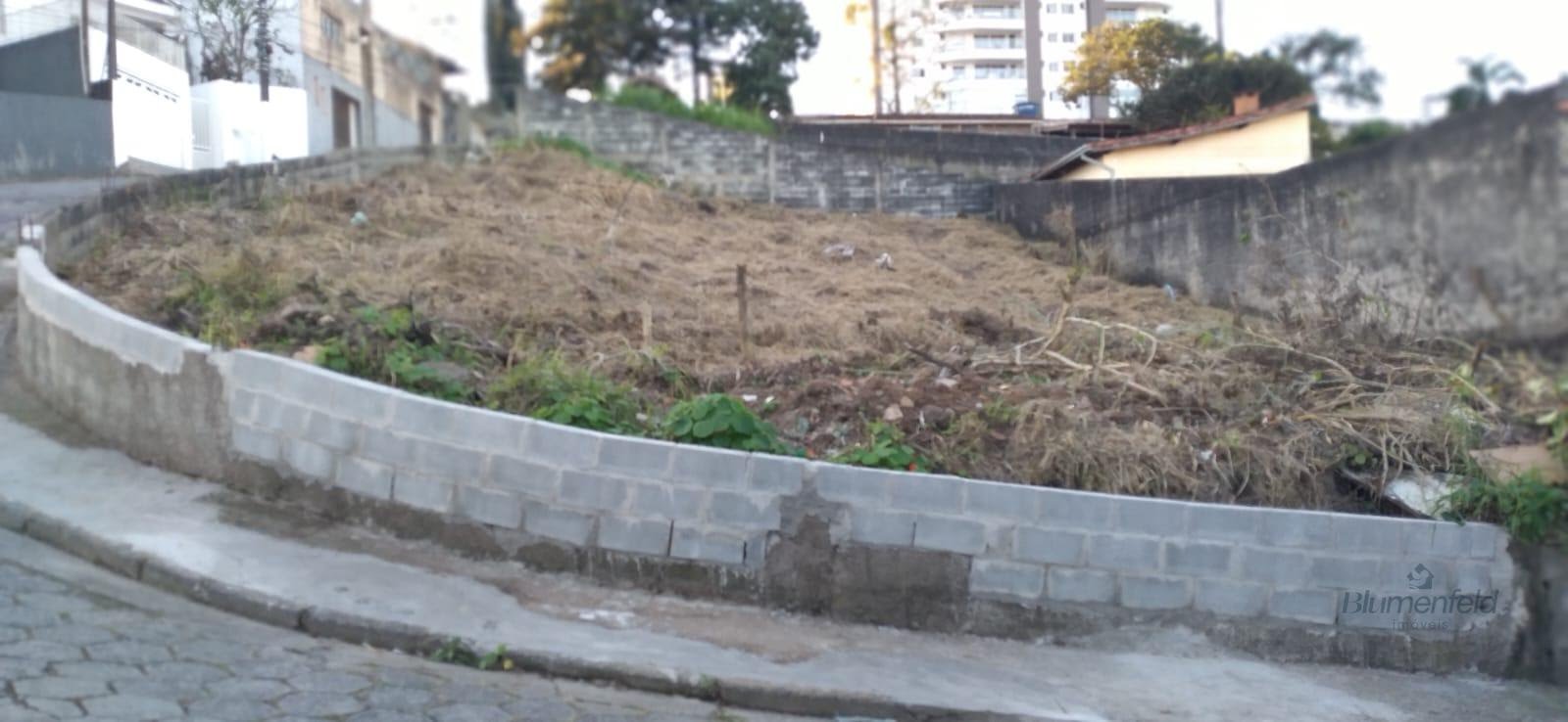 Terreno à venda com 441m² de terreno no Jardim Renata, Arujá (SP) — foto 3 de 3