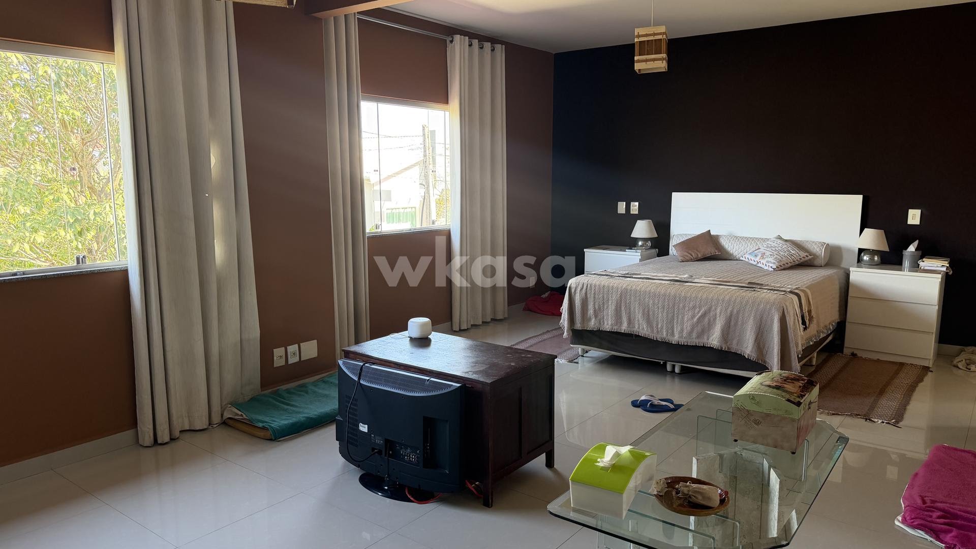 Casa à venda com 4 quartos, 2 suítes, 3 vagas e 220m² no Morada de Laranjeiras, Serra (ES) — foto 14 de 28