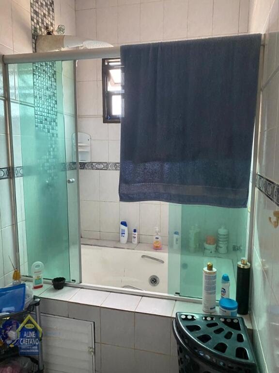 Casa à venda com 3 quartos, 1 suíte, 2 vagas e 130m² no Vila Caiçara, Praia Grande (SP) — foto 13 de 27