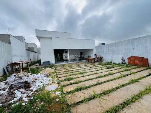Casa em Residencial Village  -  Catalão