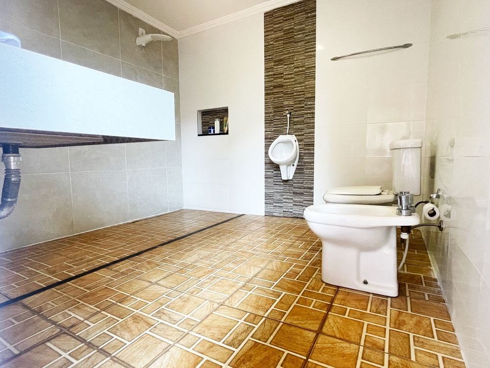 Casa à venda com 3 quartos, 1 suíte, 6 vagas e 380m² no Jardim Anhangüera, Ribeirão Preto (SP) — foto 28 de 30