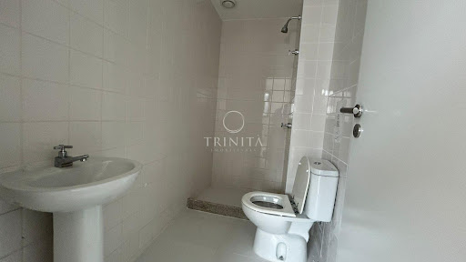 banheiro-trinitaimobiliaria-elos-ilhapura