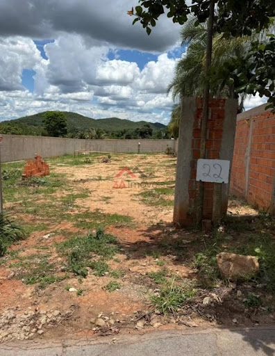Lote / Terreno em Residencial Curva do Rio  -  Unaí