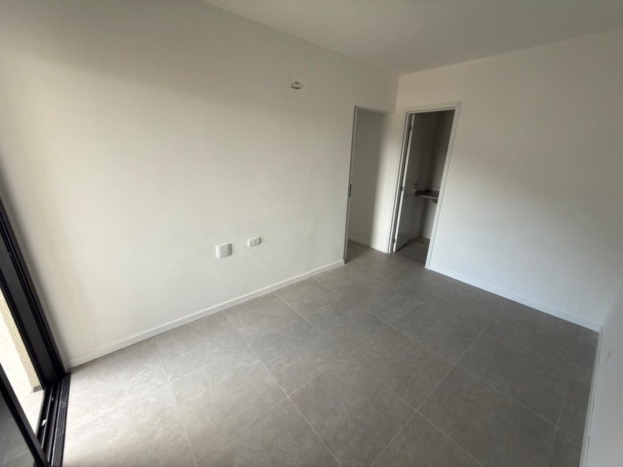 Apartamento à venda com 2 quartos, 2 banheiros, 1 vaga e 66m² no Perequê-açu, Ubatuba (SP) — foto 3 de 4