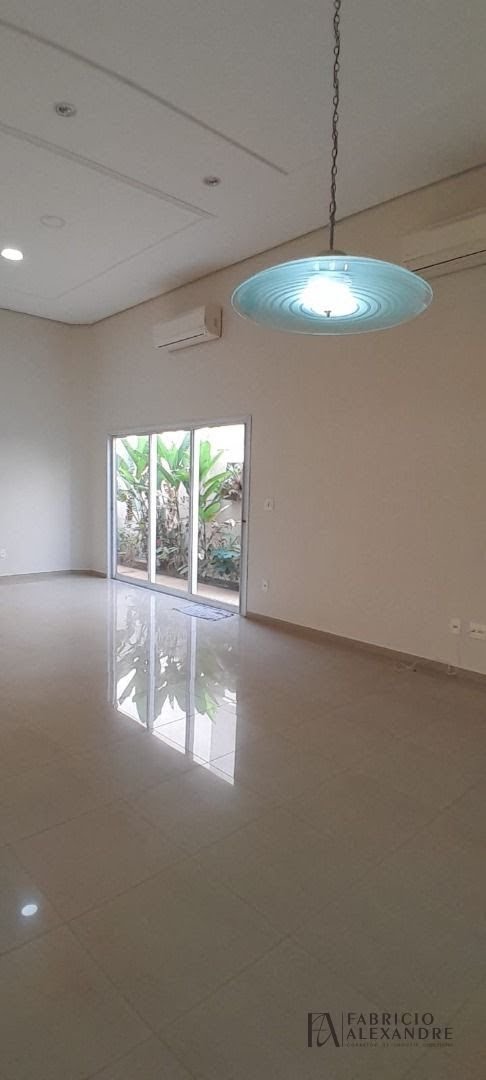 Casa à venda com 4 quartos, 4 suítes, 4 vagas e 300m² no Figueira I, São José do Rio Preto (SP) — foto 6 de 18