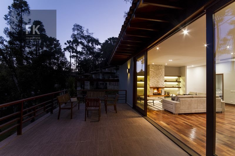 Casa à venda com 5 quartos, 5 suítes, 3 vagas e 350m² no Vila Imbiry, Campos do Jordão (SP) — foto 27 de 30