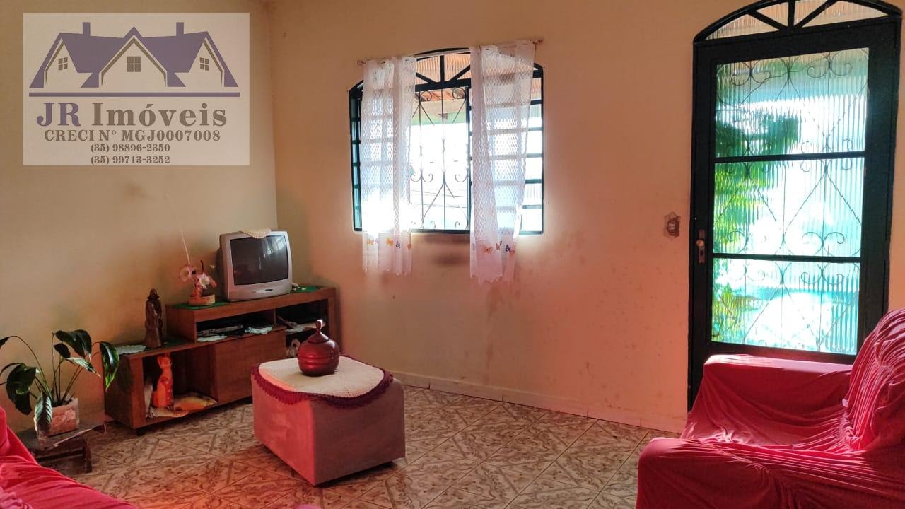Casa à venda com 4 quartos, 2 banheiros, 10 vagas e 1004m² no Santa Isabel, Piranguinho (MG) — foto 27 de 30