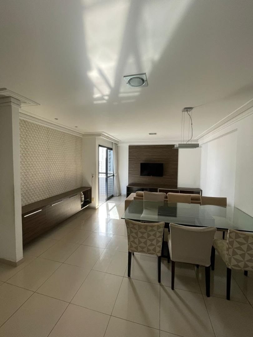 Apartamento à venda com 3 quartos, 2 banheiros, 2 vagas e 97m² no Casa Forte, Recife — foto principal