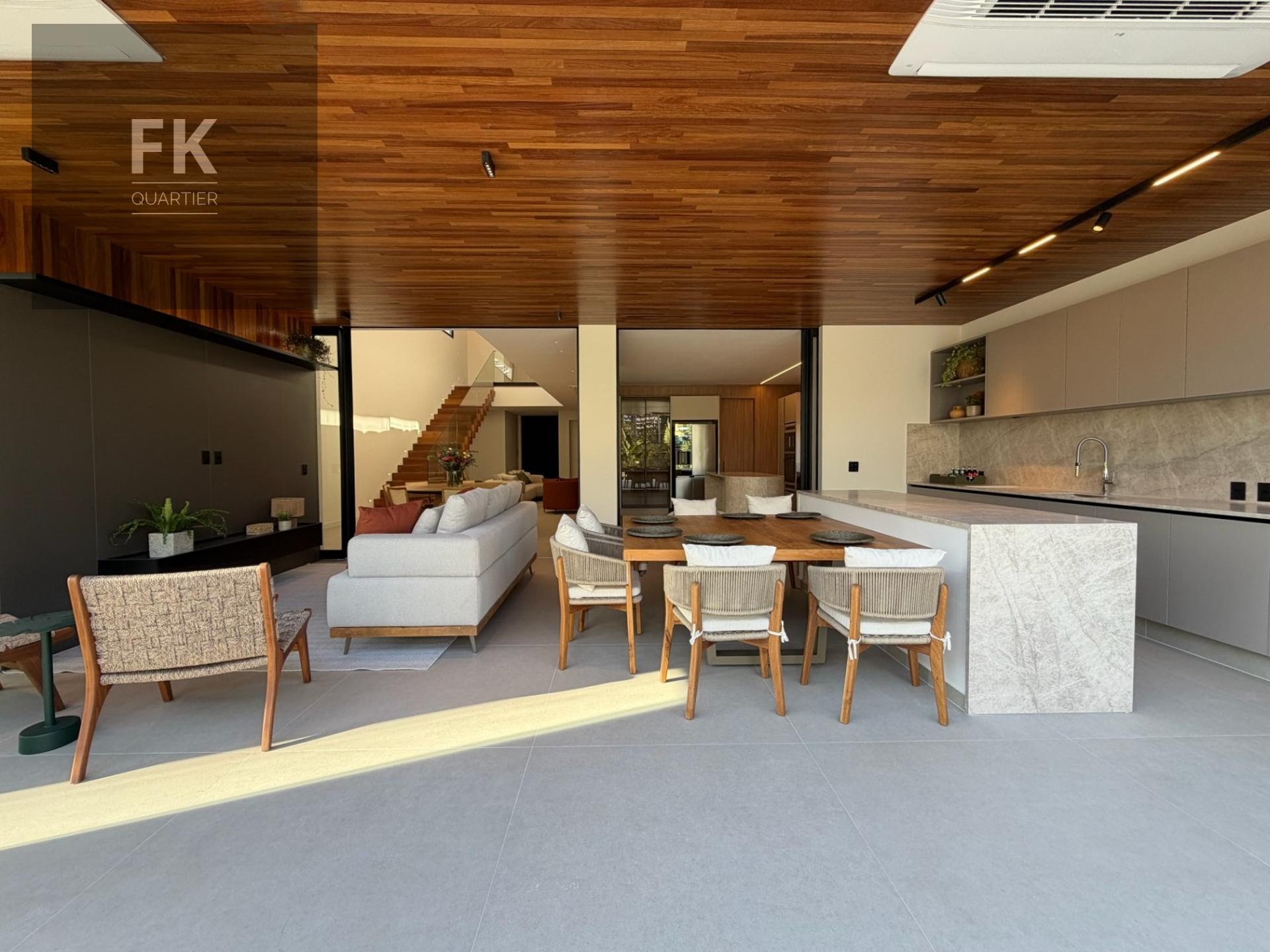 Casa à venda com 5 quartos, 5 suítes, 6 vagas e 490m² no Alphaville, Santana de Parnaíba (SP) — foto 15 de 30