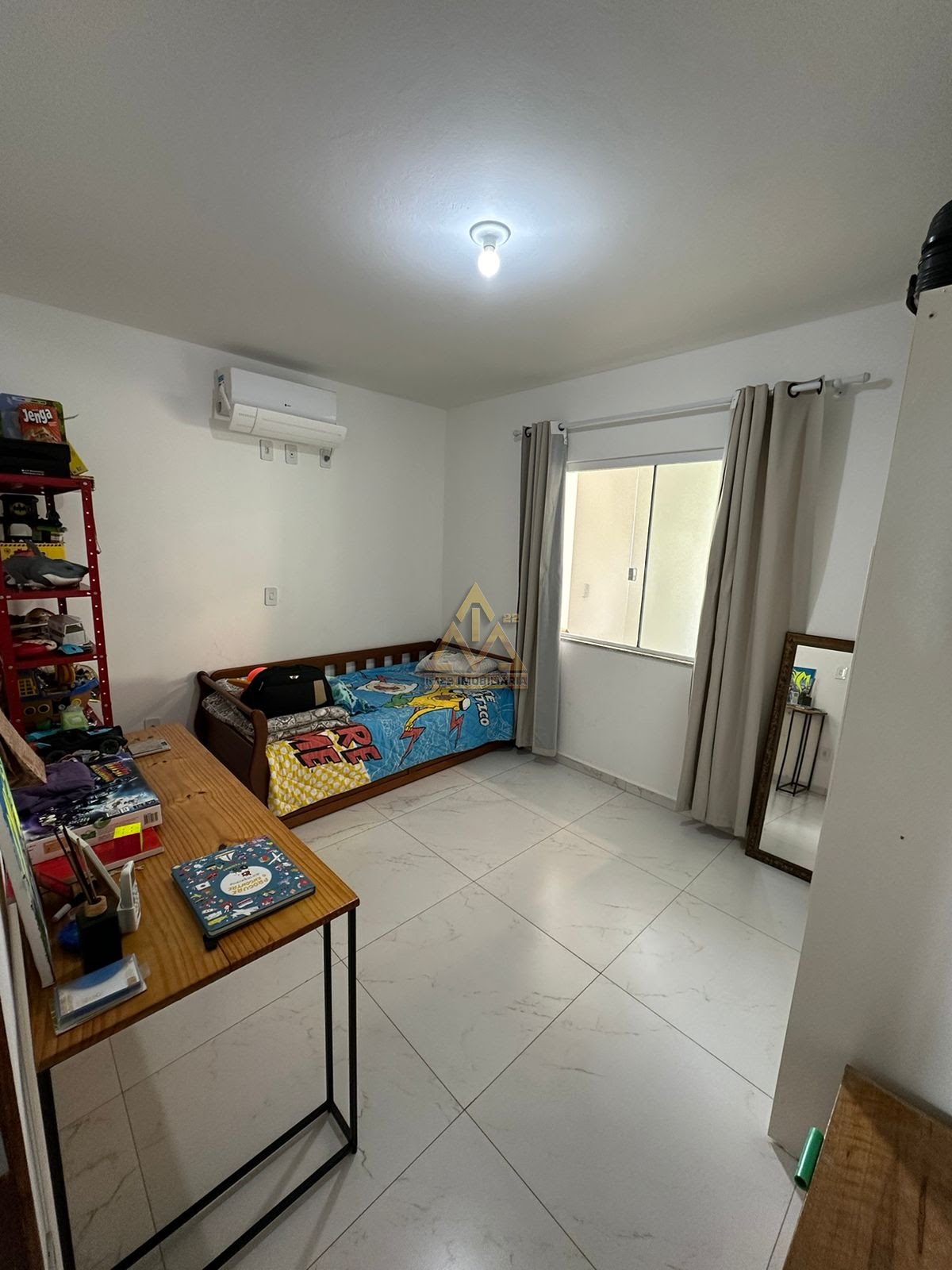 Casa à venda com 4 quartos, 4 banheiros, 2 vagas e 220m² no Água Verde, Blumenau (SC) — foto 16 de 23