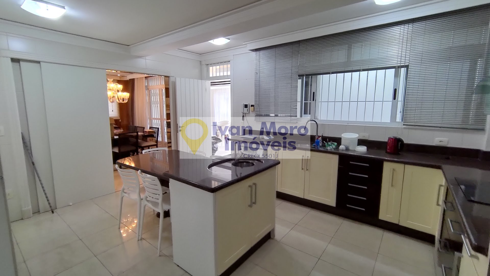 Casa à venda com 4 quartos, 4 suítes, 4 vagas e 480m² no Itaguaçu, Florianópolis (SC) — foto 23 de 30