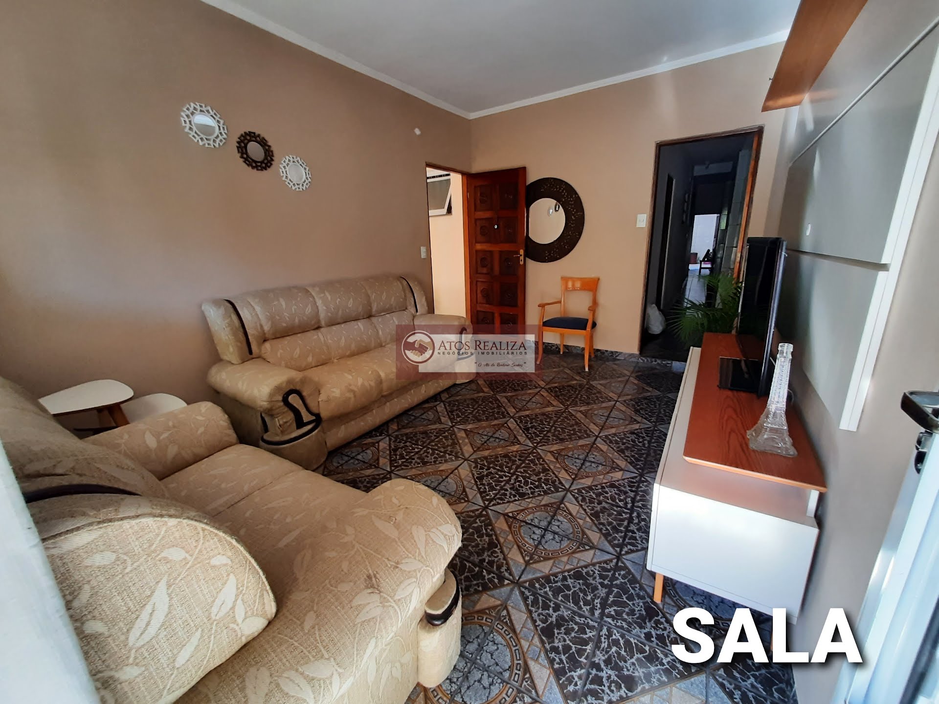 Casa à venda com 5 quartos e 1 vaga no Vila Roschel, São Paulo (SP) — foto 2 de 30