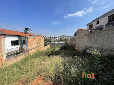 Terreno à venda no bairro Vila Ferreira, Pará de Minas por R$155 mil