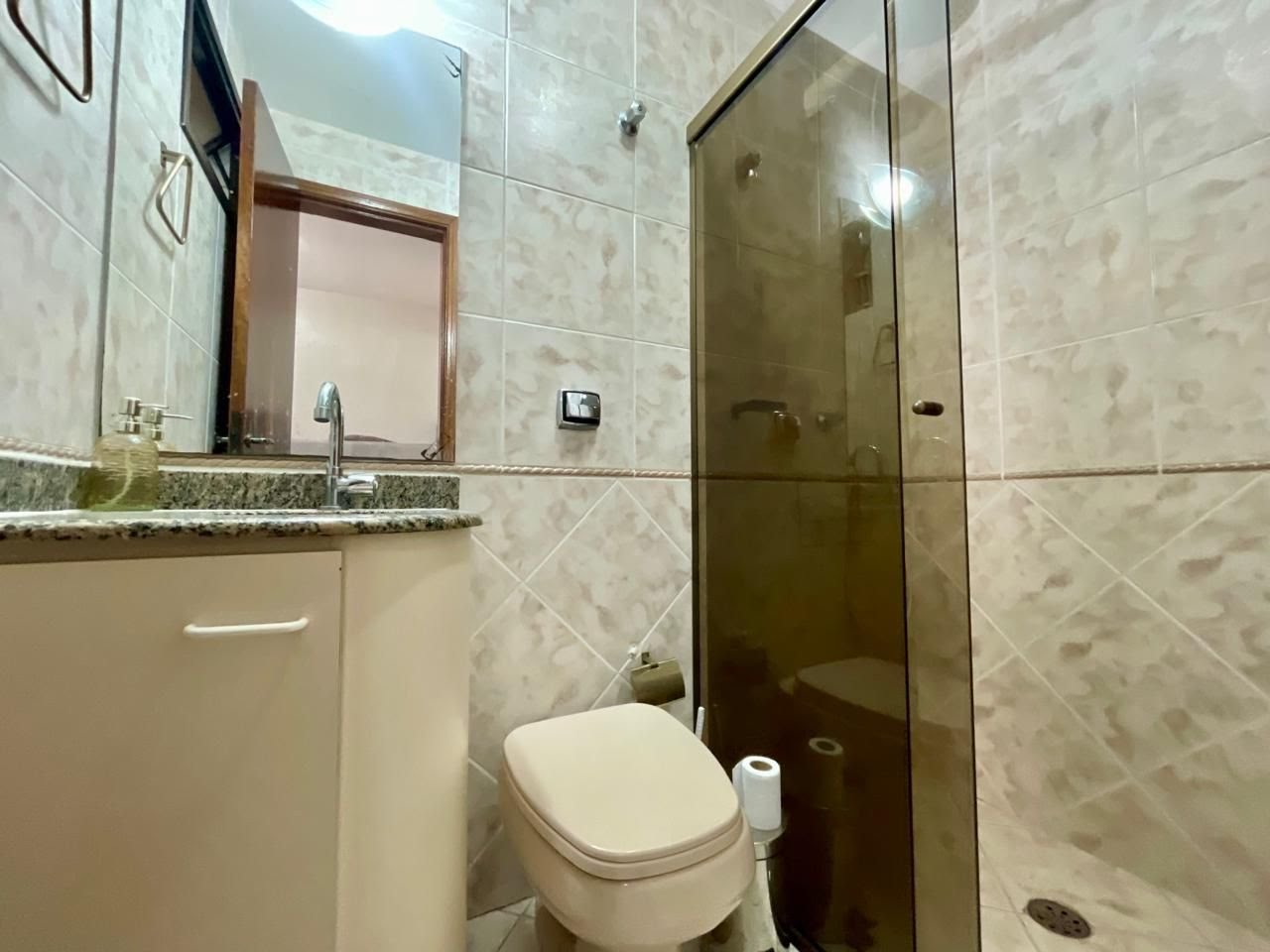 Apartamento à venda com 4 quartos, 4 banheiros e 150m² no Tenório, Ubatuba (SP) — foto 12 de 14