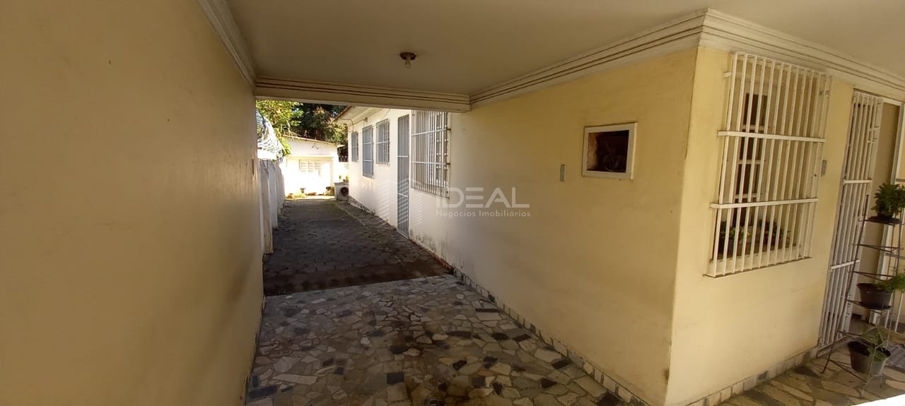 Casa à venda com 4 quartos, 2 banheiros, 4 vagas e 360m² no Centro, Campos dos Goytacazes (RJ) — foto 7 de 30