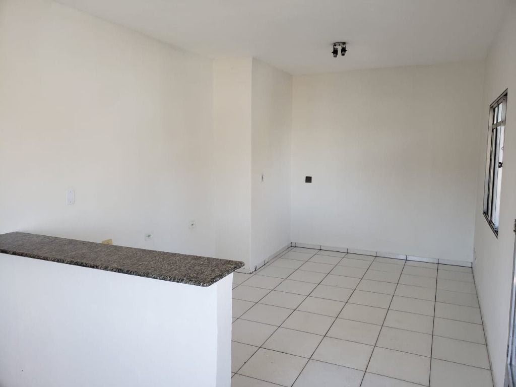 Casa para alugar com 3 quartos, 1 suíte e 285m² no Centro, Arujá (SP) — foto 3 de 20