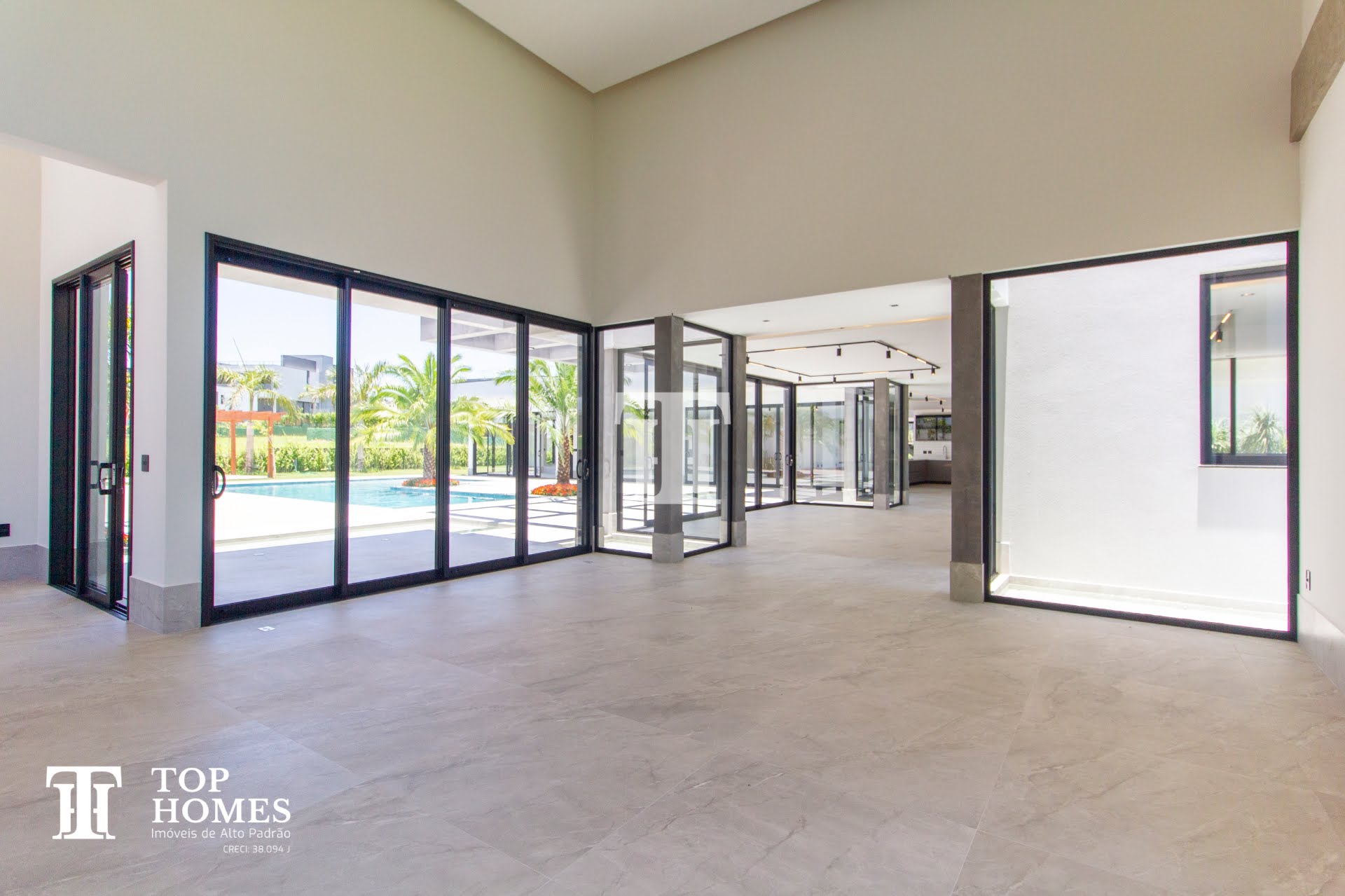 Casa/imóvel de alto padrão/luxo à venda no condomínio Portal Japy Golf Club em Cabreúva/SP