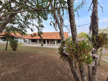 Chácara à venda em São Pedro com 2 casas, piscina e poço artesiano