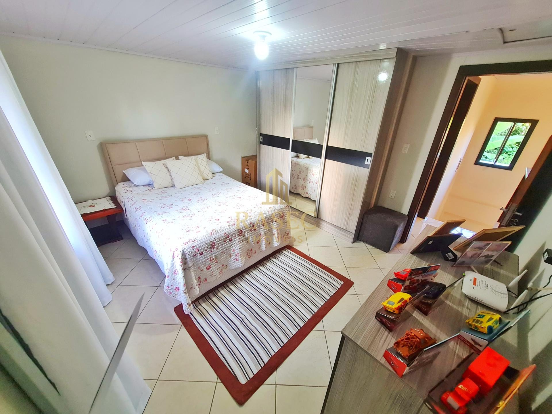 Casa à venda com 3 quartos, 2 banheiros e 120m² no Guarani, Brusque (SC) — foto 9 de 11