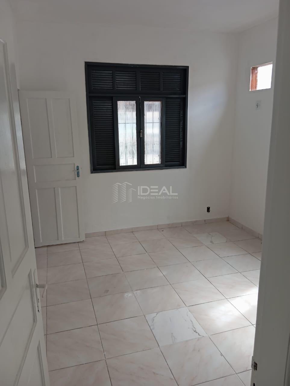 Casa à venda com 2 quartos, 1 banheiro, 1 vaga e 200m² no Parque Leopoldina, Campos dos Goytacazes (RJ) — foto 7 de 16