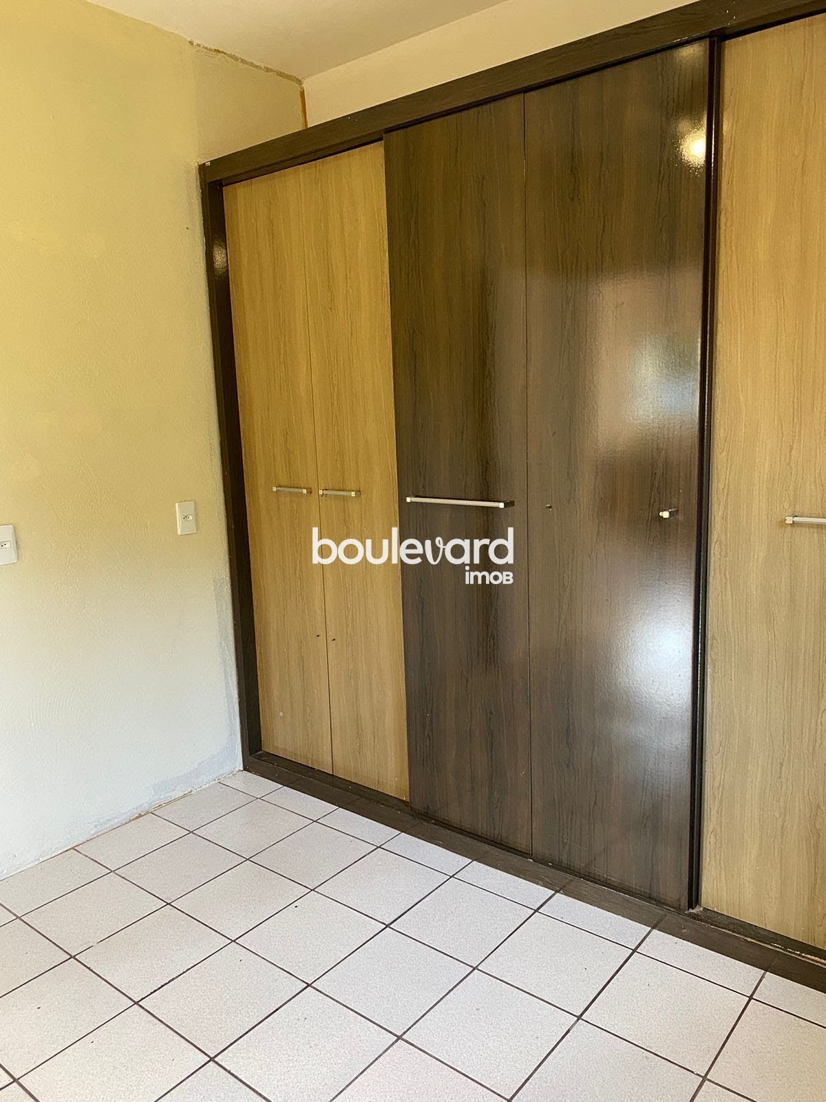 Casa à venda com 3 quartos, 1 banheiro, 1 vaga e 110m² no Centro, São José (SC) — foto 9 de 23