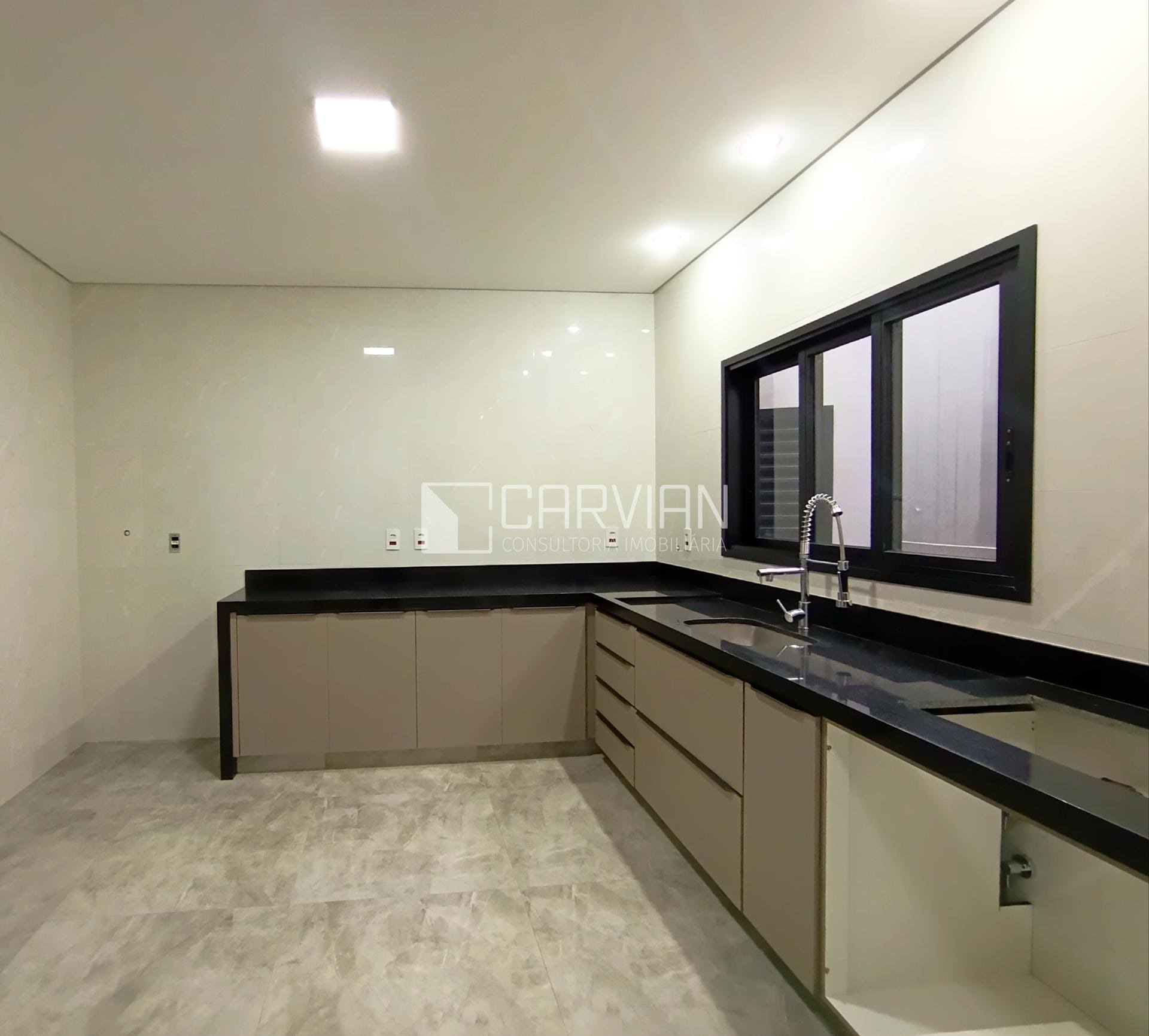 Casa à venda com 3 quartos, 1 suíte, 4 vagas e 150m² no Jardim Santa Cecilia, Ribeirão Preto (SP) — foto 21 de 23