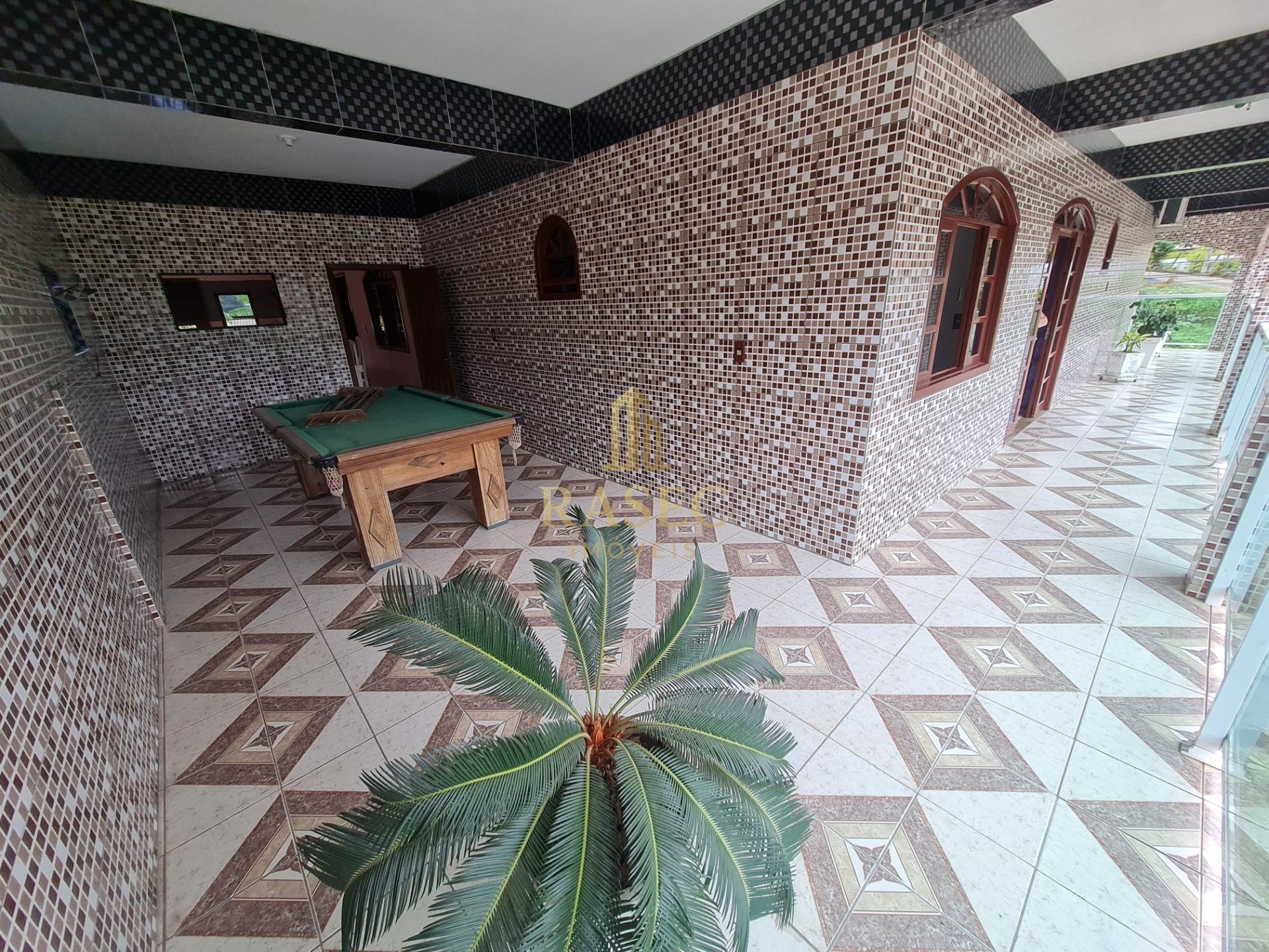 Casa à venda com 5 quartos, 2 banheiros, 2 vagas e 750m² no Paquetá, Brusque (SC) — foto 23 de 24