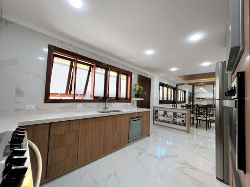 CASA MODERNA ALTO PADÃO - VENDA R$ 3.350.000,00 - REPLETA DE PLANEJADOS DE ÓTIMA QUALIDADE! -  COND. SÃO PAULO II - Cotia/SP